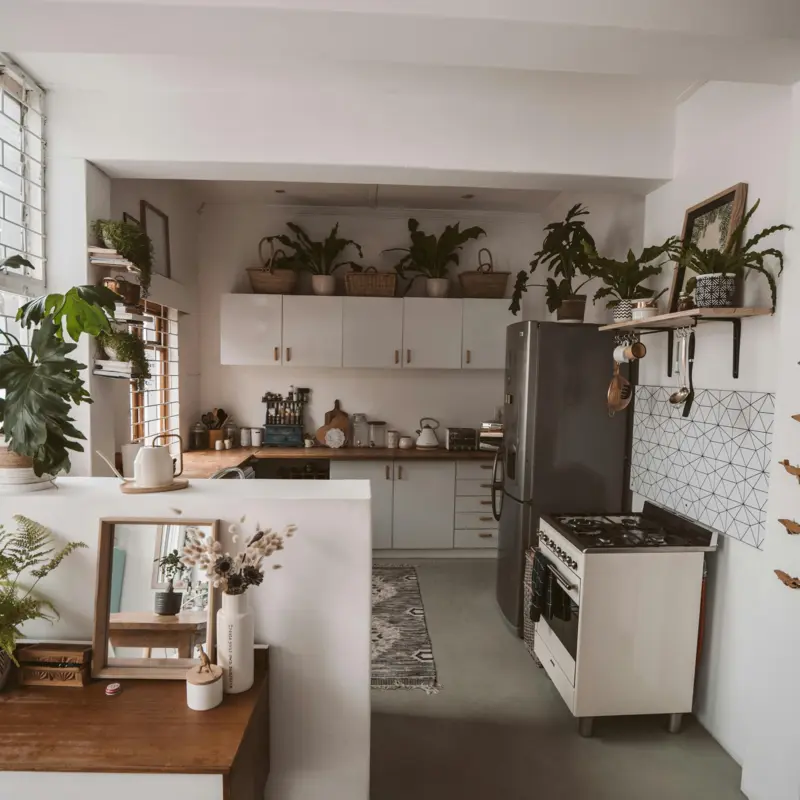 Does replacing the fronts in an IKEA kitchen increase the value of an apartment?