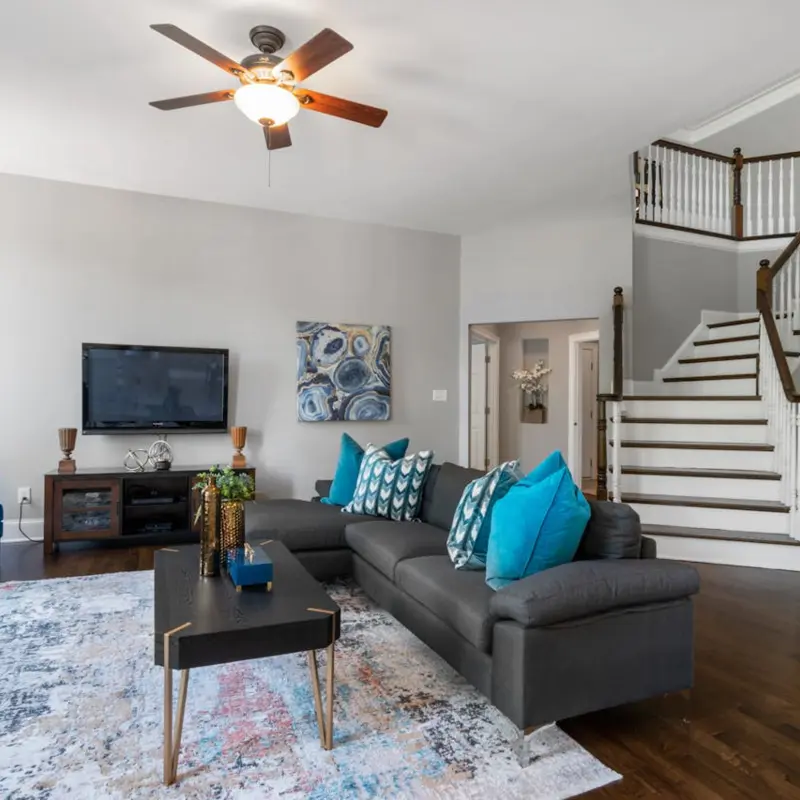 Jakie materiały frontów meblowych najlepiej sprawdzają się w kuchni?