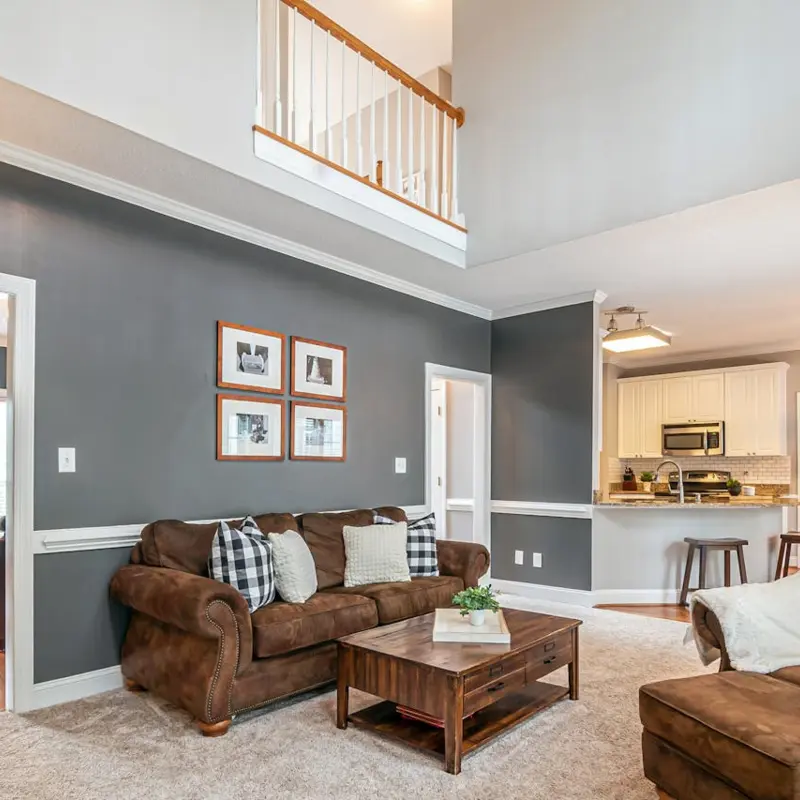 Jakie wykończenie frontów meblowych jest najbardziej odporne na zarysowania?