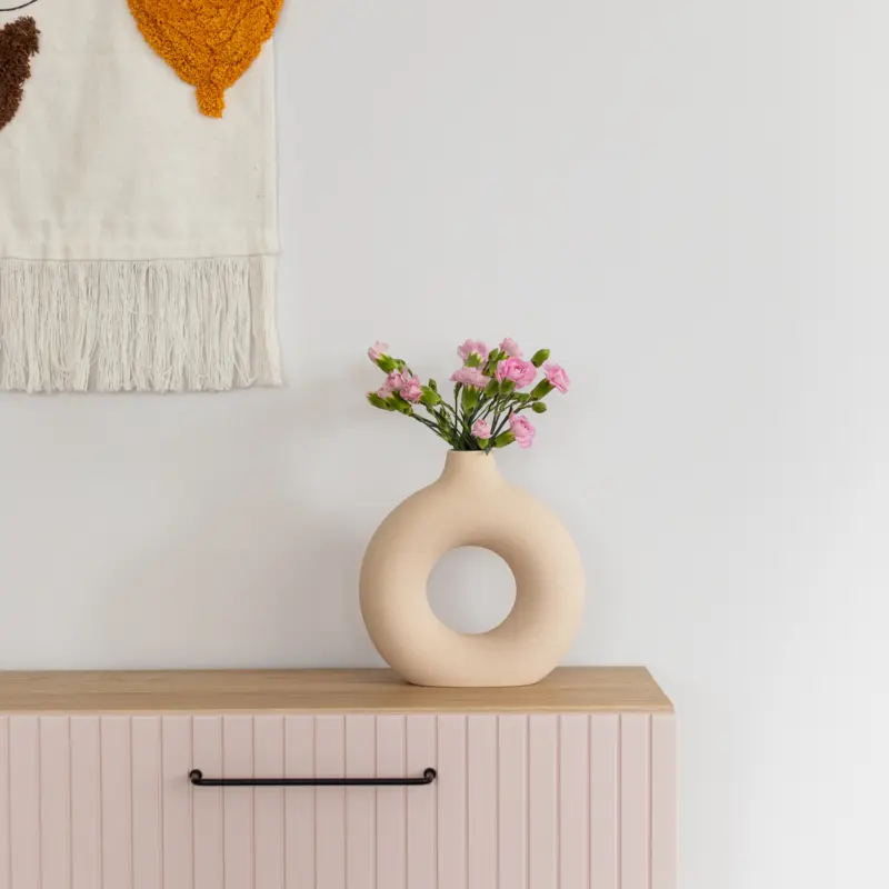 Kan IKEA BESTA användas som ett RTV-skåp?